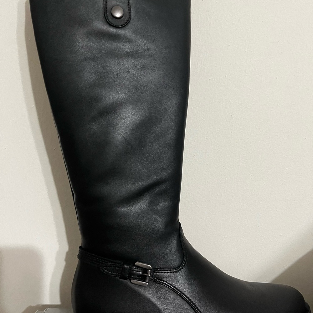 La Canadienne Boots - Picture 9 of 14
